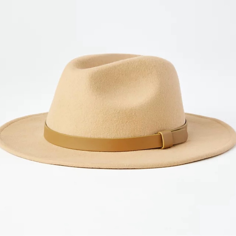 NWT THE LOFT FELT FEDORA